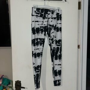 Alo yoga brand leggings